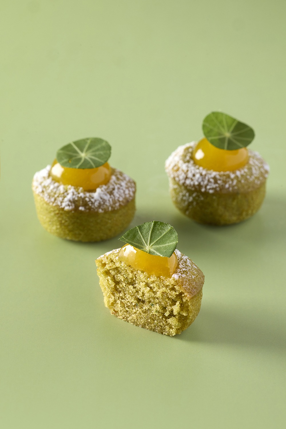 Financier Kumquat & Pistache Michael Laiskonis 01